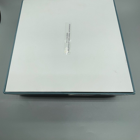 🍄HOST PICK🍄 Tommy & Bella Signature Collection Leather Dog Collar, Blue/Brown, L - Picture 8 of 10